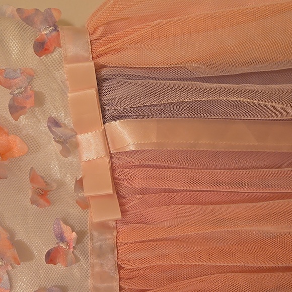 Jona Michelle Girls Elegant Pink & White Party Dress. - Picture 5 of 12